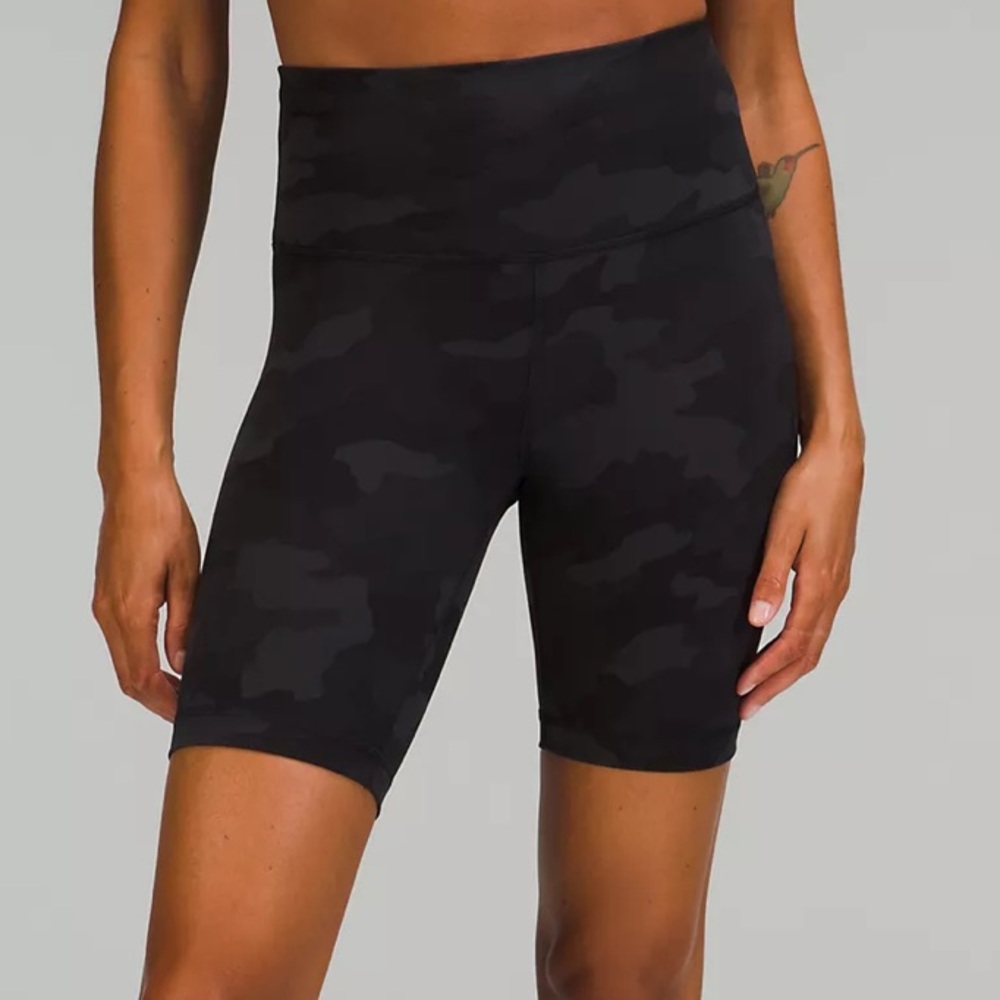 Lululemon Wunder Tain Camouflage Biker shorts